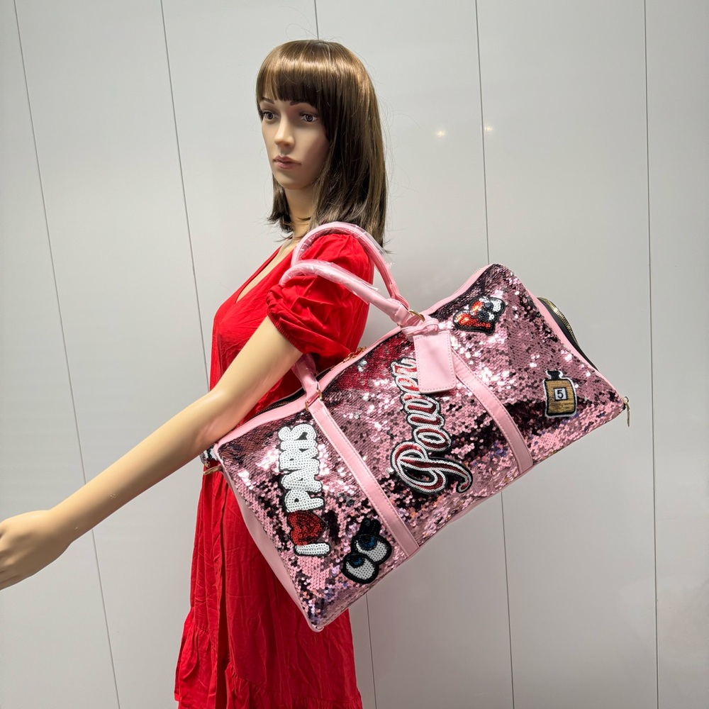SALE I ♥️ PARIS SEQUIN TRAVEL BAG - Picture 2 of 13